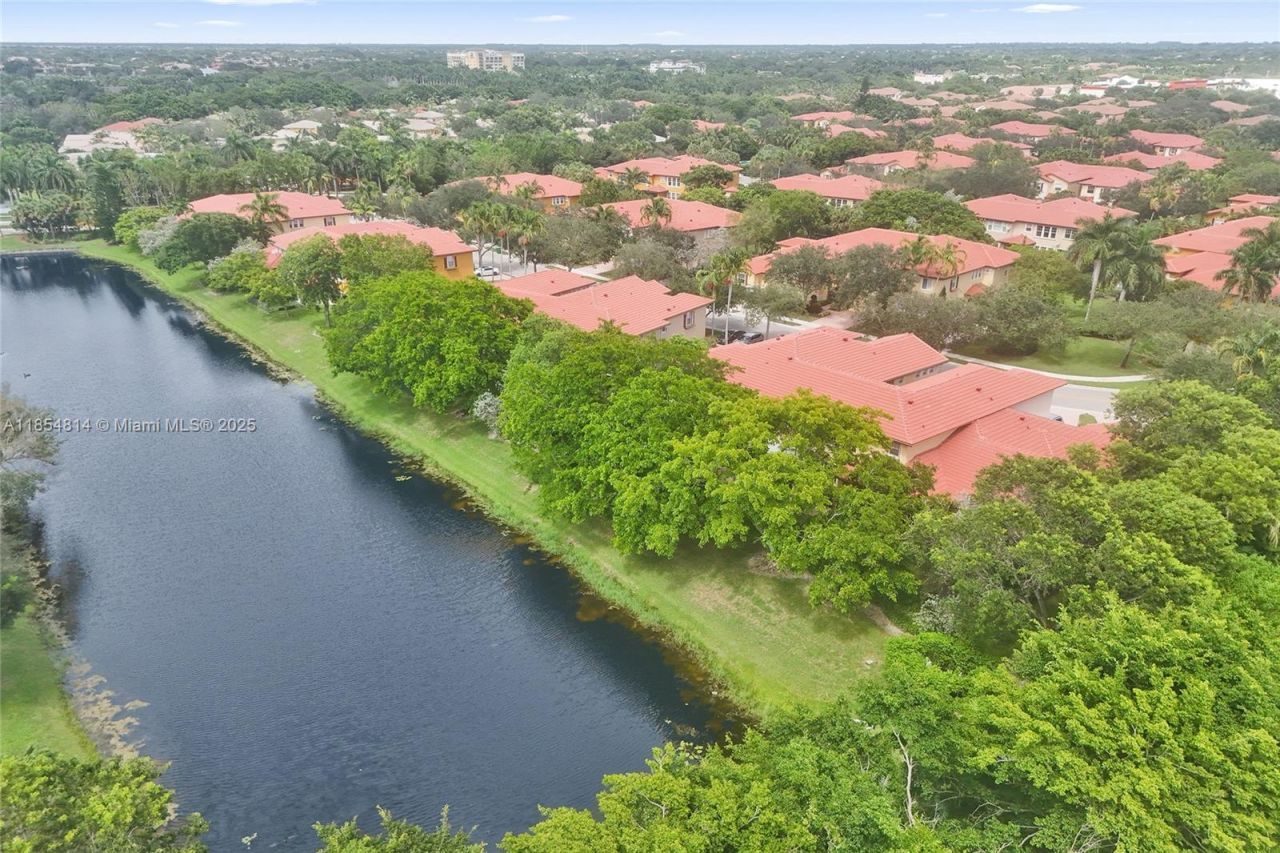 5724 NW 120th Ave, Coral Springs, FL 33076 Photo