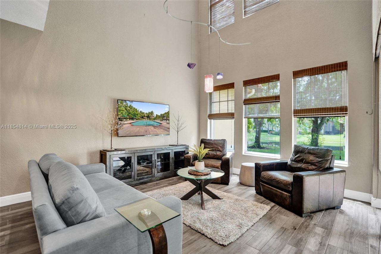 5724 NW 120th Ave, Coral Springs, FL 33076 Photo