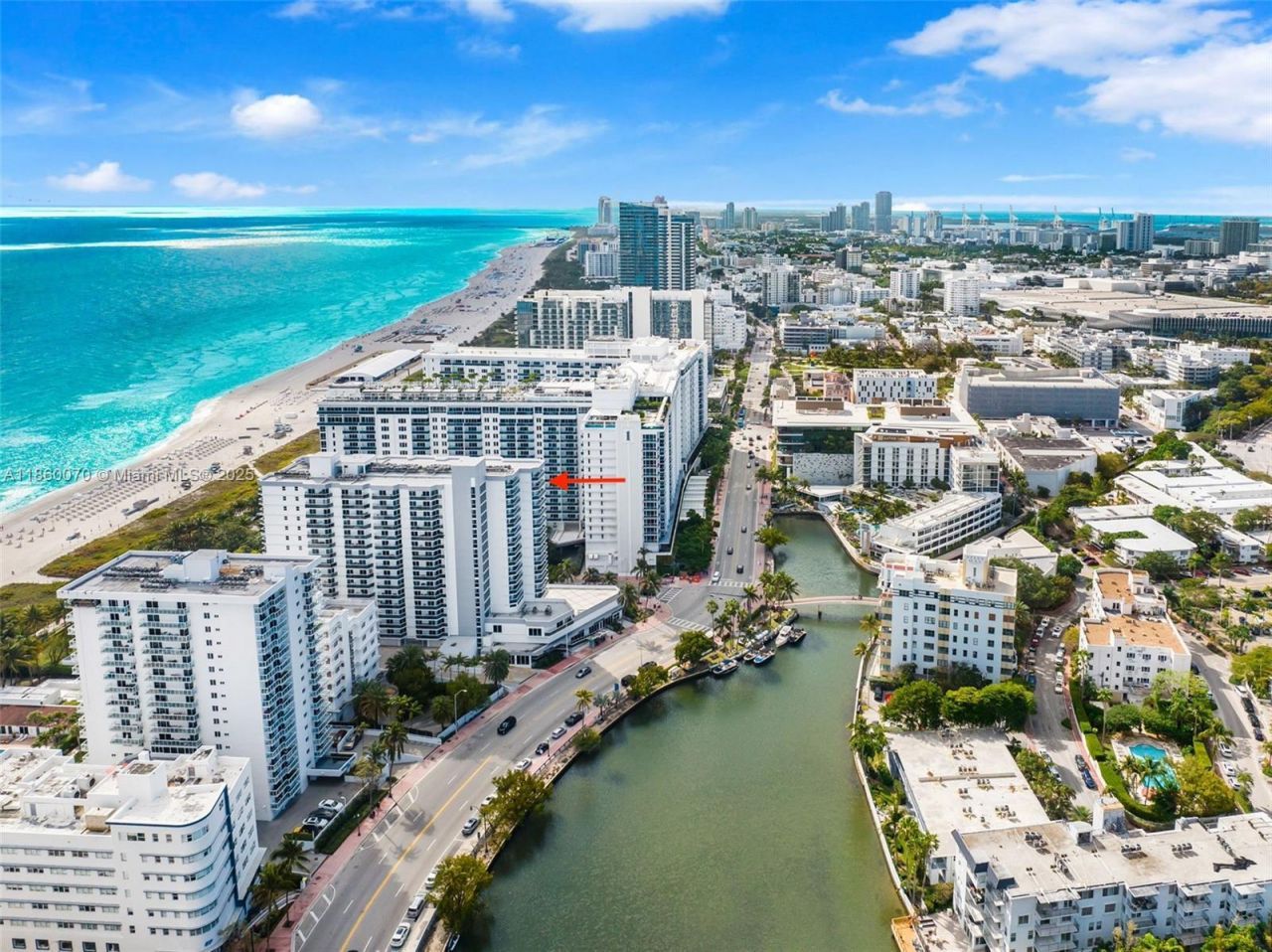 2401 Collins Ave, Unit 1808, Miami Beach, FL 33140 Photo