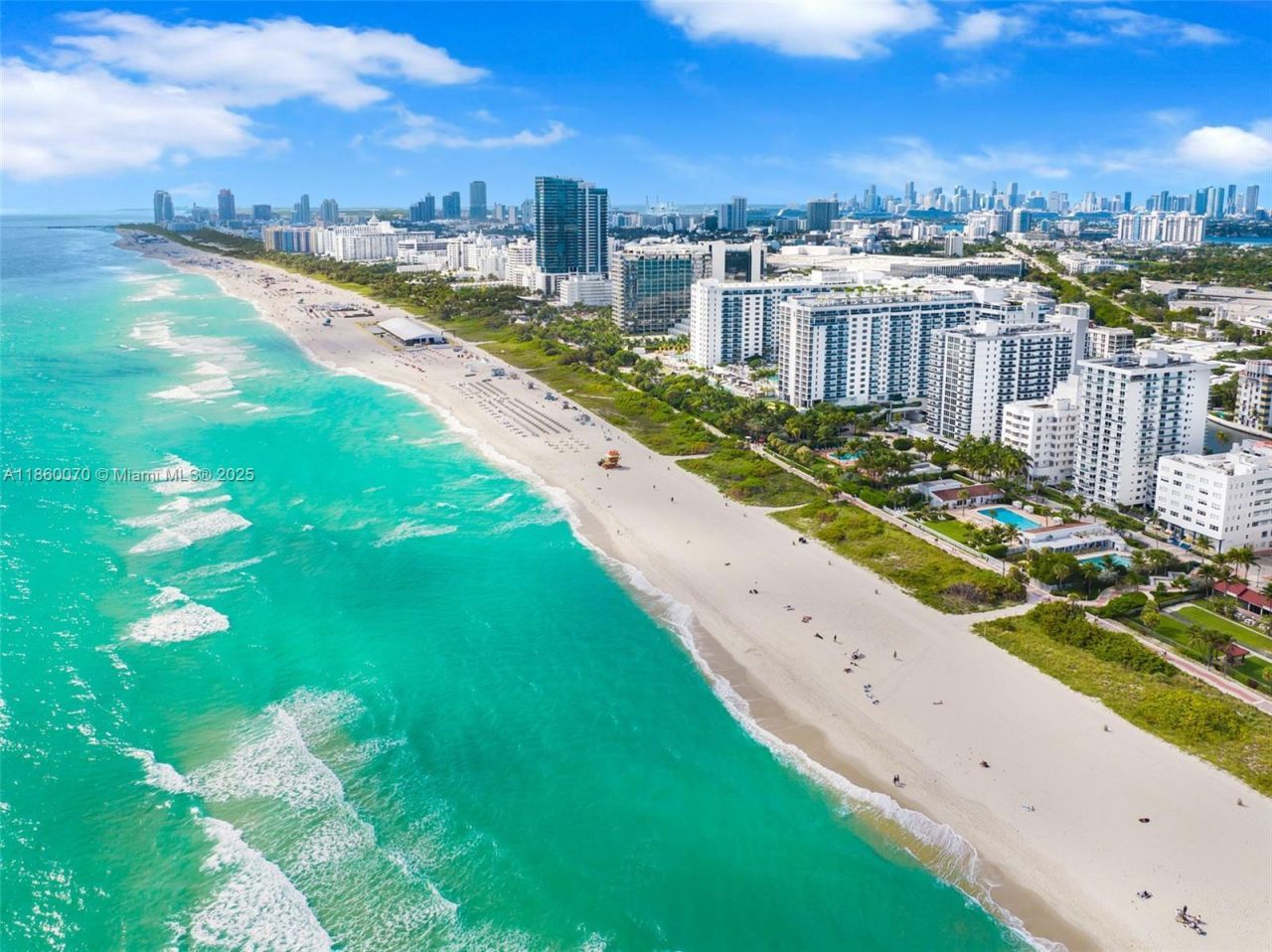 2401 Collins Ave, Unit 1808, Miami Beach, FL 33140 Photo