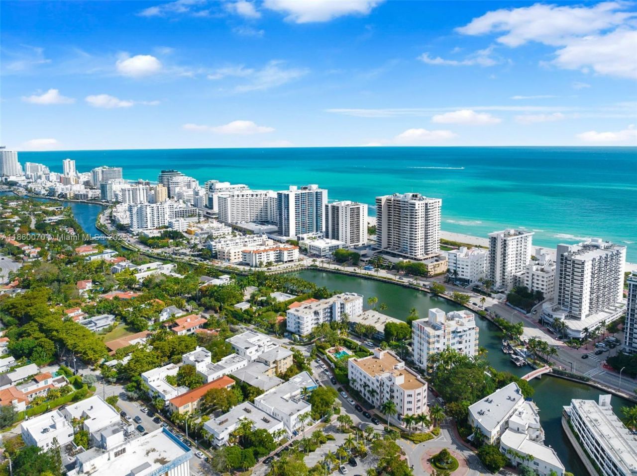 2401 Collins Ave, Unit 1808, Miami Beach, FL 33140 Photo