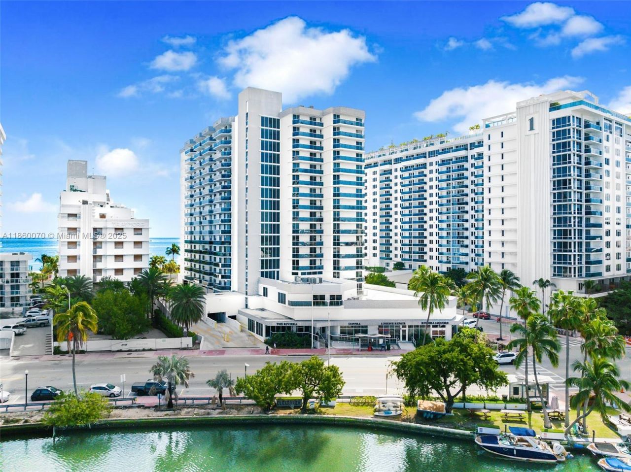 2401 Collins Ave, Unit 1808, Miami Beach, FL 33140 Photo