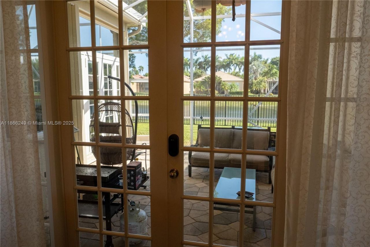 9350 W Via Classico W, Wellington, FL 33411 Photo