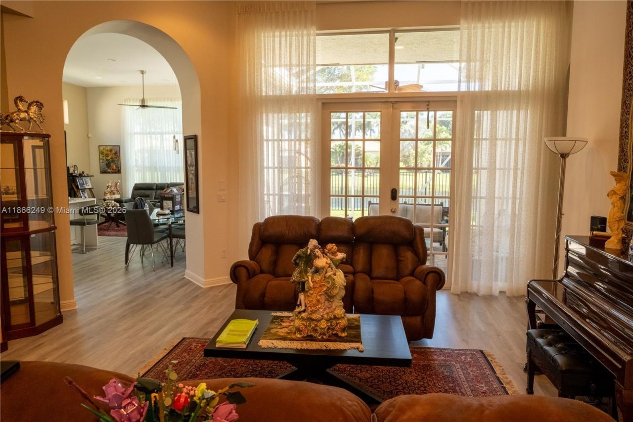 9350 W Via Classico W, Wellington, FL 33411 Photo