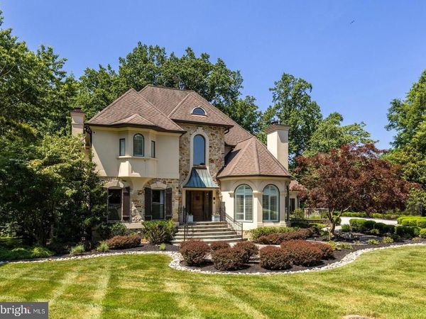 18 HAMBLETON COURT, PIKESVILLE, MD 21208