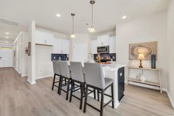 700 Bramble Way photo 4