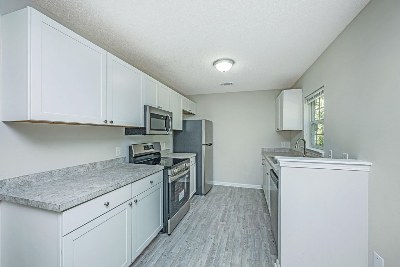 8537 Chloe Lane Photo 22