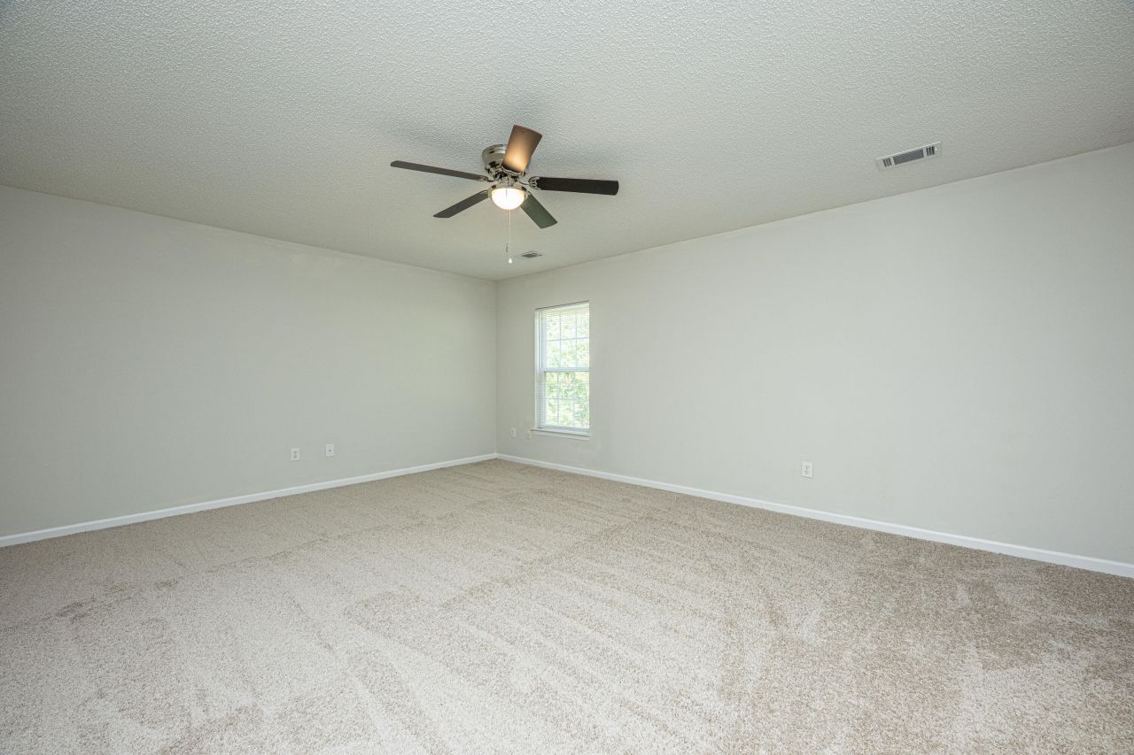 8537 Chloe Lane Photo 24