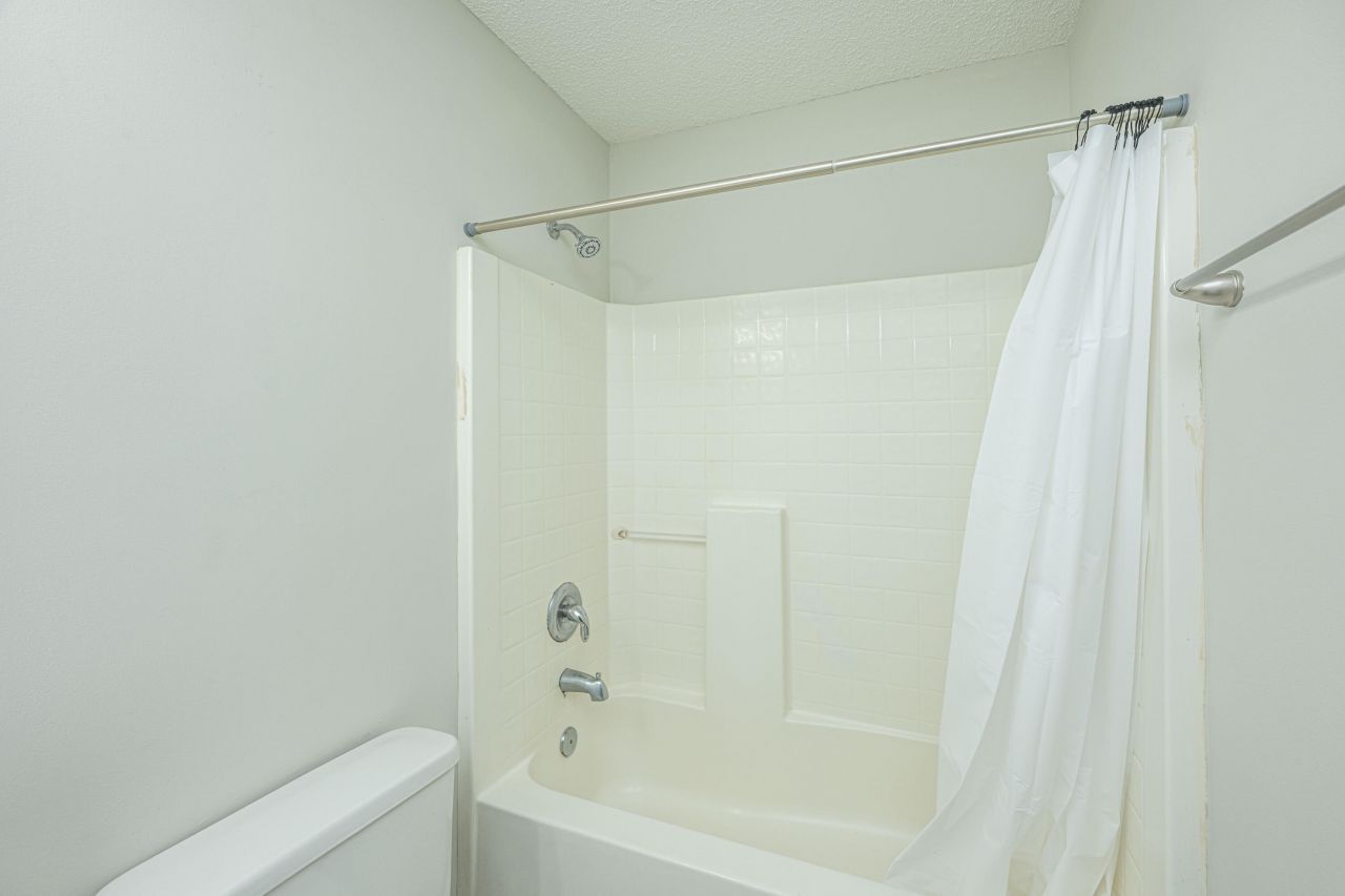 8537 Chloe Lane Photo 27