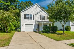 8537 Chloe Lane photo 4