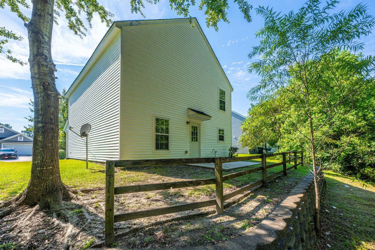 8537 Chloe Lane Photo 36