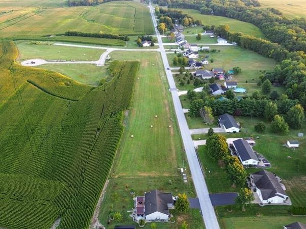 33 Witt Mill Road, Jerseyville, IL 62052