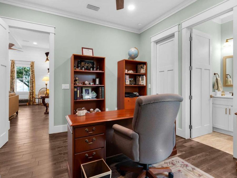 Property Image 32