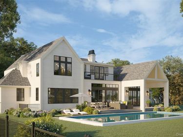 33 Harbor View Drive, East Hampton, NY 11937