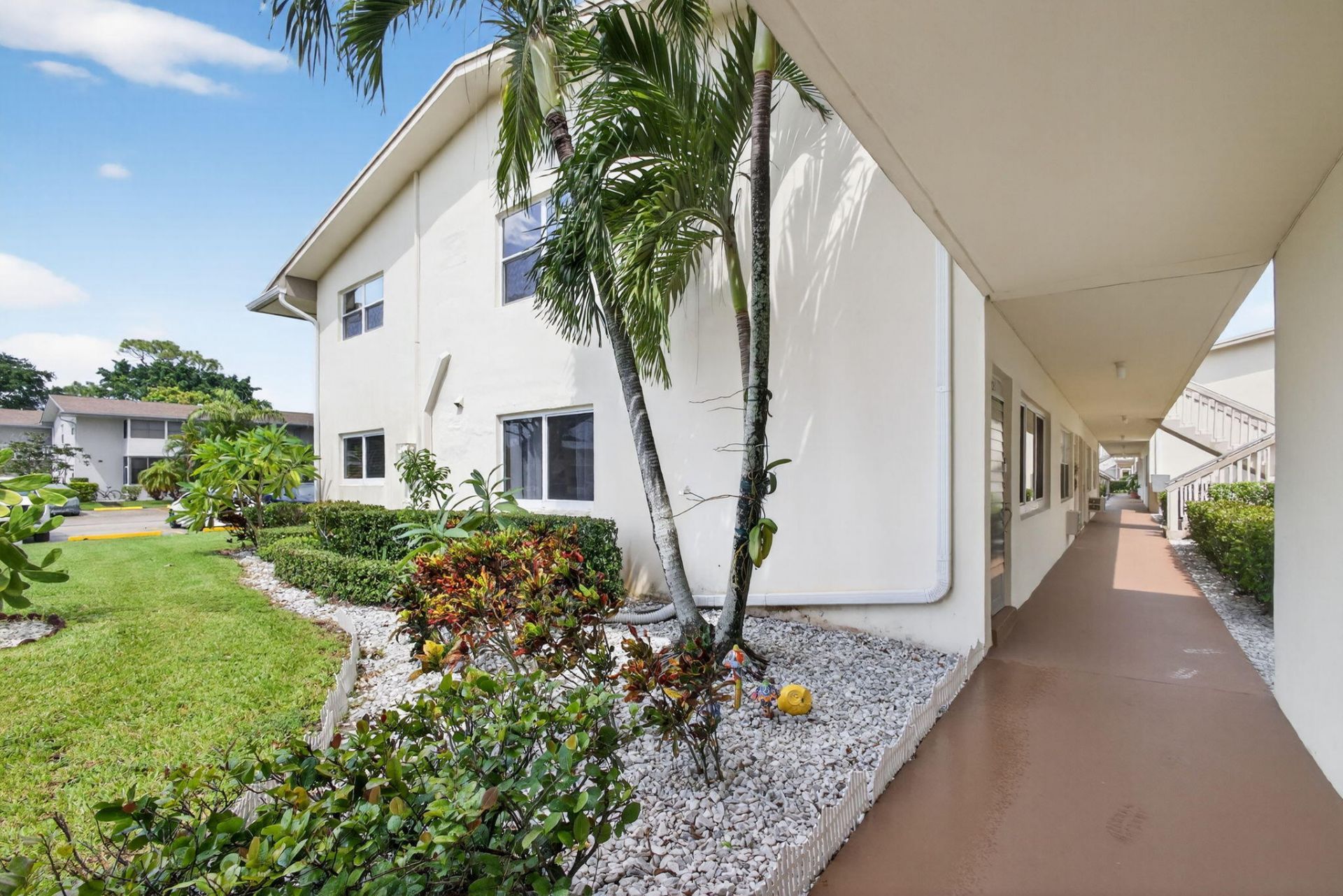 221 Coventry J, West Palm Beach, FL 33417 Photo