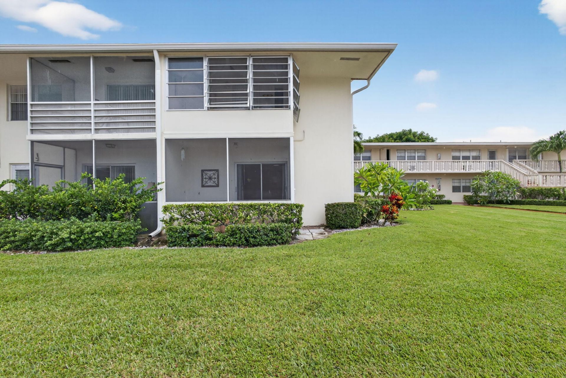 221 Coventry J, West Palm Beach, FL 33417 Photo