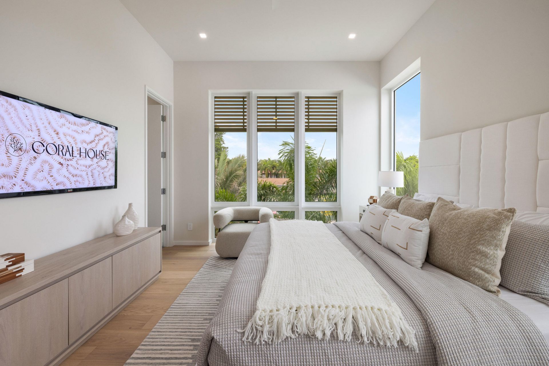 800 Bond Way, Delray Beach, FL 33483 Photo