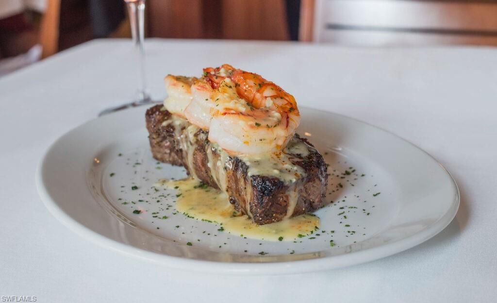 950 7th Ave S, Unit 23, Naples, FL 34102 Photo