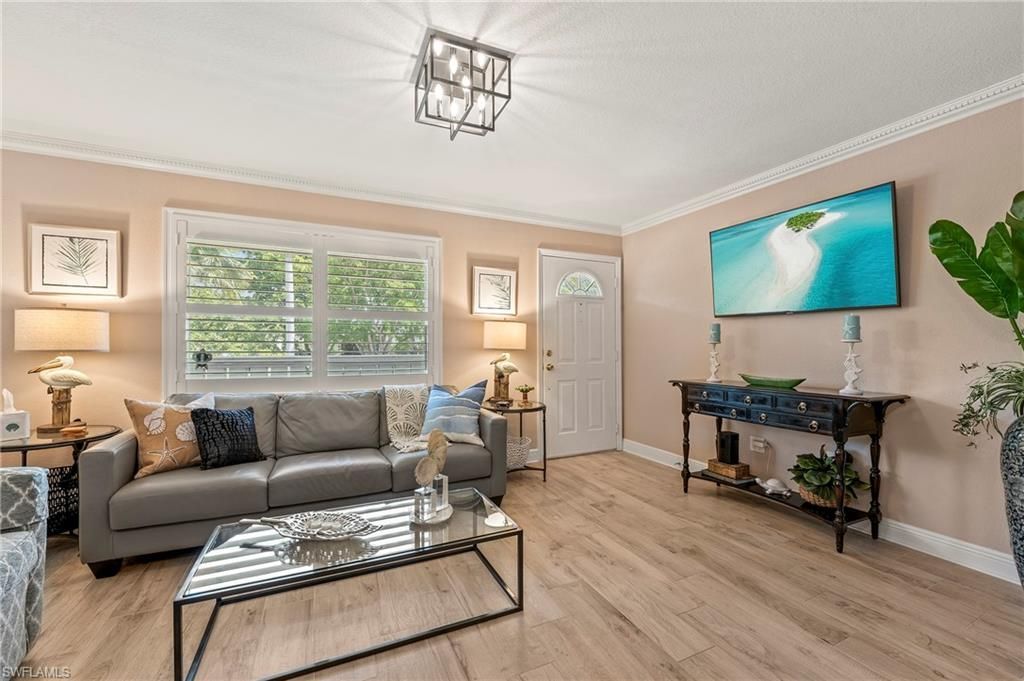 950 7th Ave S, Unit 23, Naples, FL 34102 Photo