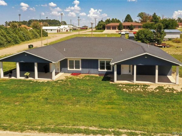 370 W 8th Street N, Unit A & B, Cheyenne Wells, CO 80810