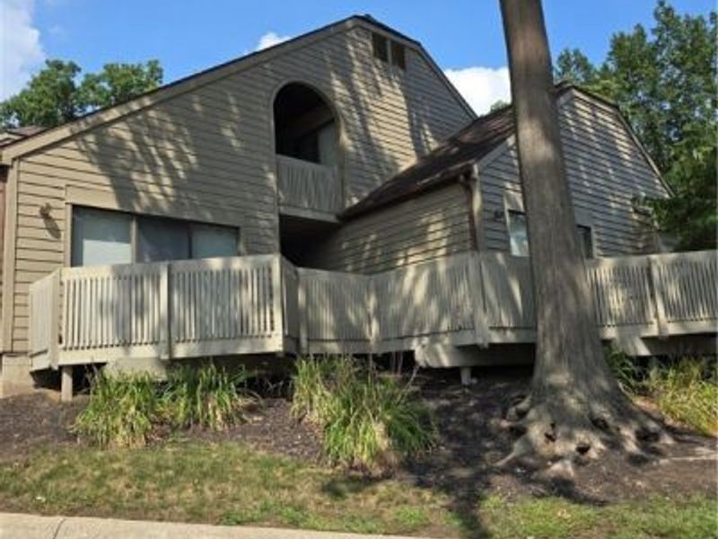 68 Starboard Circle, Akron, OH 44319 Photo 3