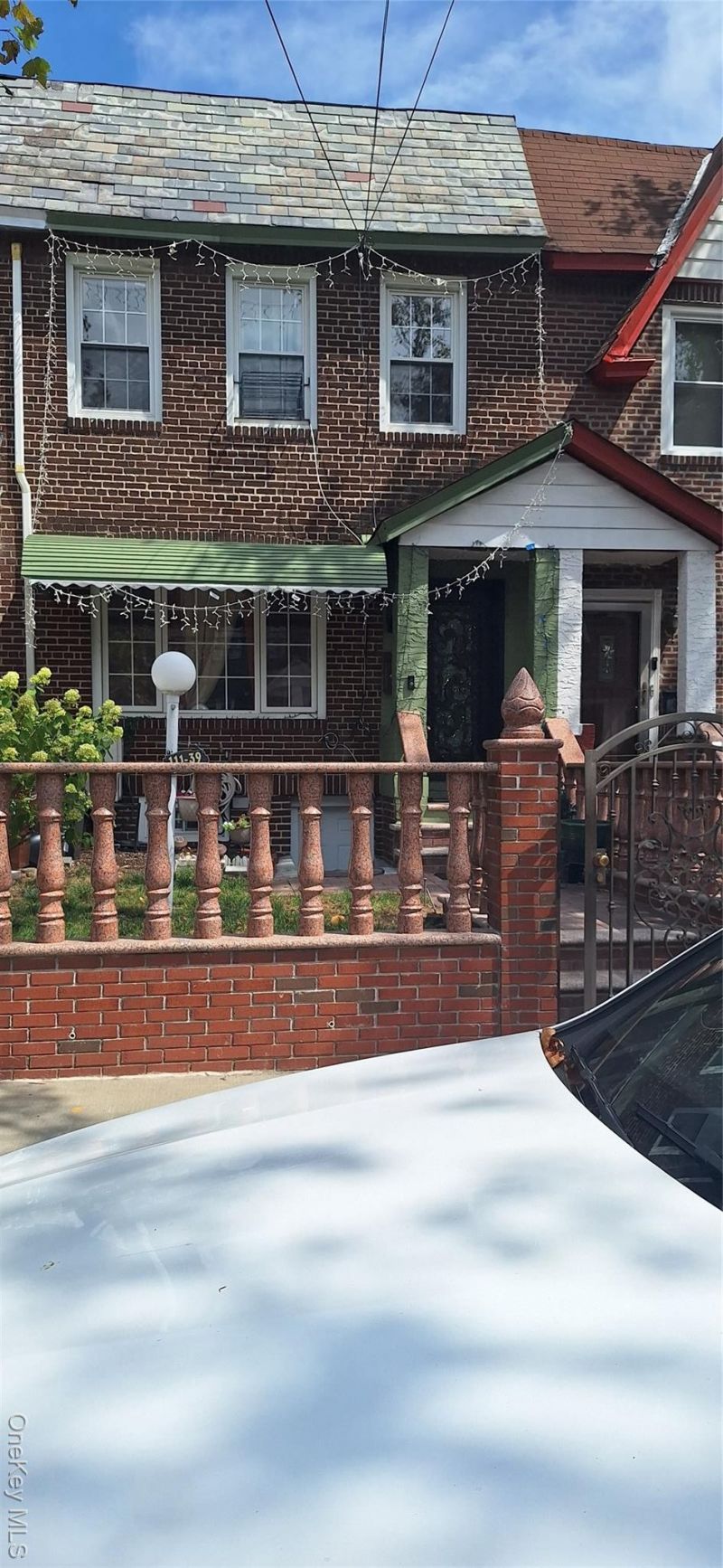 111-39 205 Street, Saint Albans, NY 11412 Main Photo