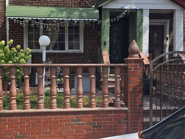 111-39 205 Street, Saint Albans, NY 11412