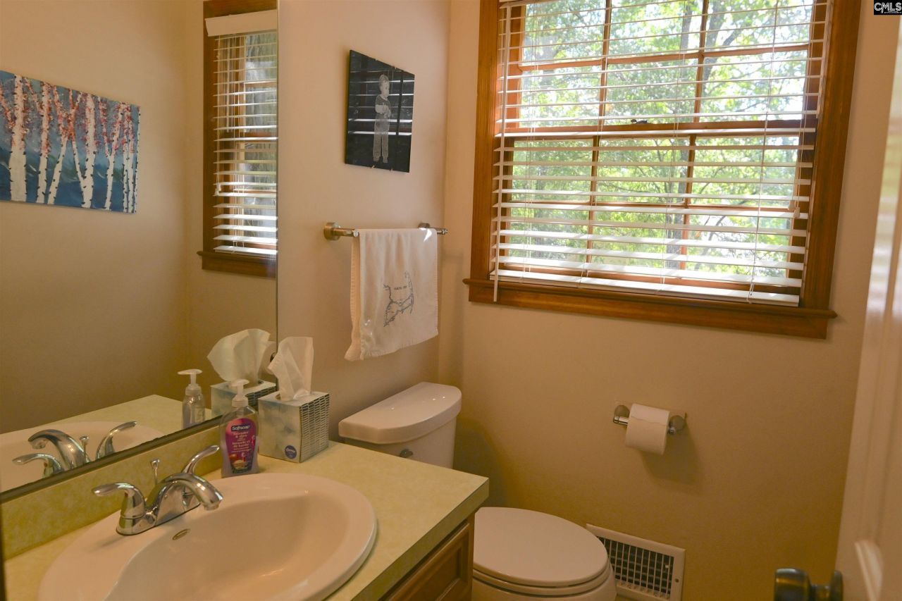 110 Bilton Road Photo 22