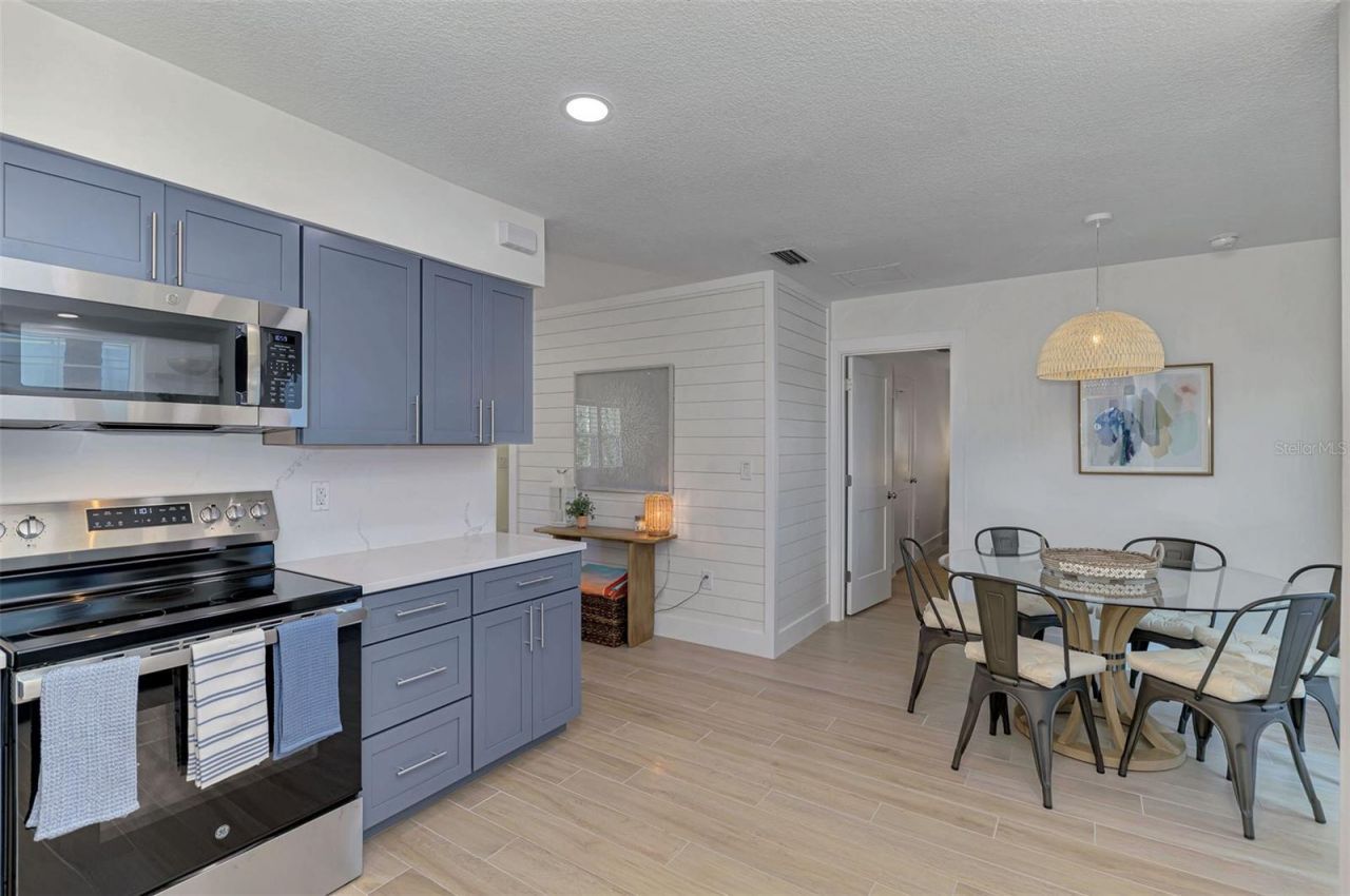 1100 Point Of Rocks Road, Sarasota, FL 34242 Photo