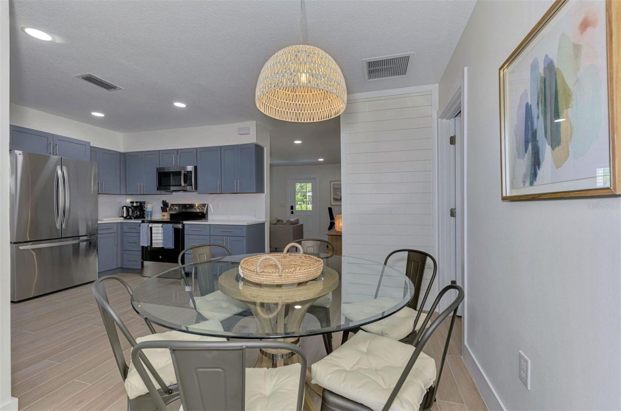 1100 Point Of Rocks Road, Sarasota, FL 34242 Photo