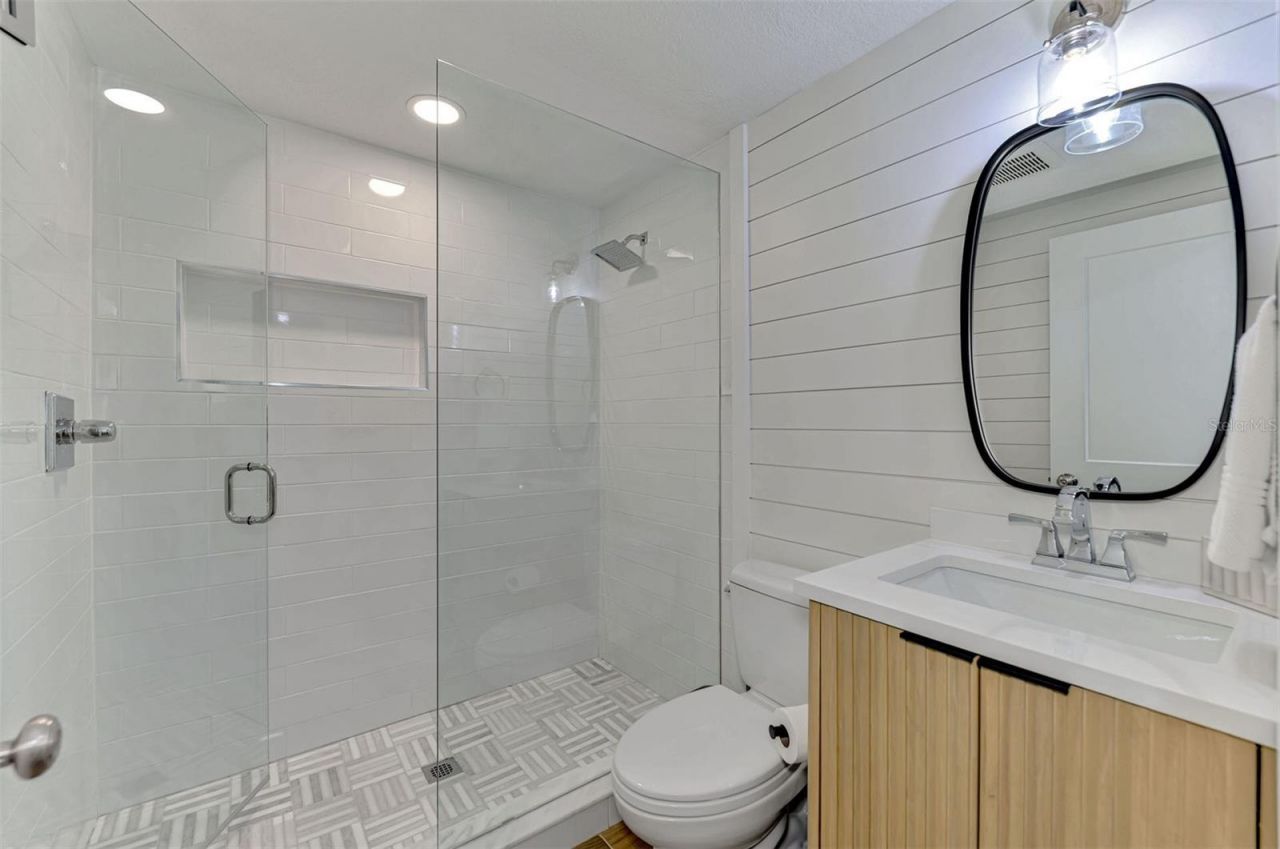 1100 Point Of Rocks Road, Sarasota, FL 34242 Photo