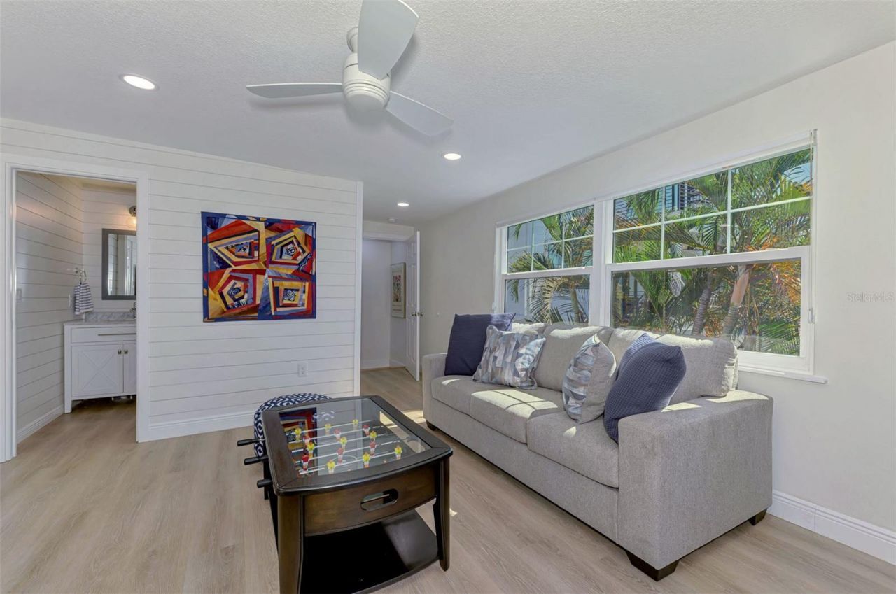 1100 Point Of Rocks Road, Sarasota, FL 34242 Photo