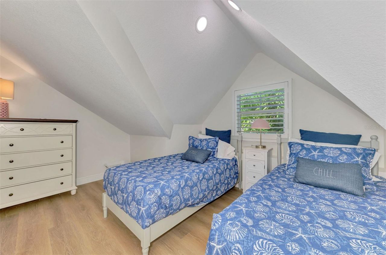 1100 Point Of Rocks Road, Sarasota, FL 34242 Photo