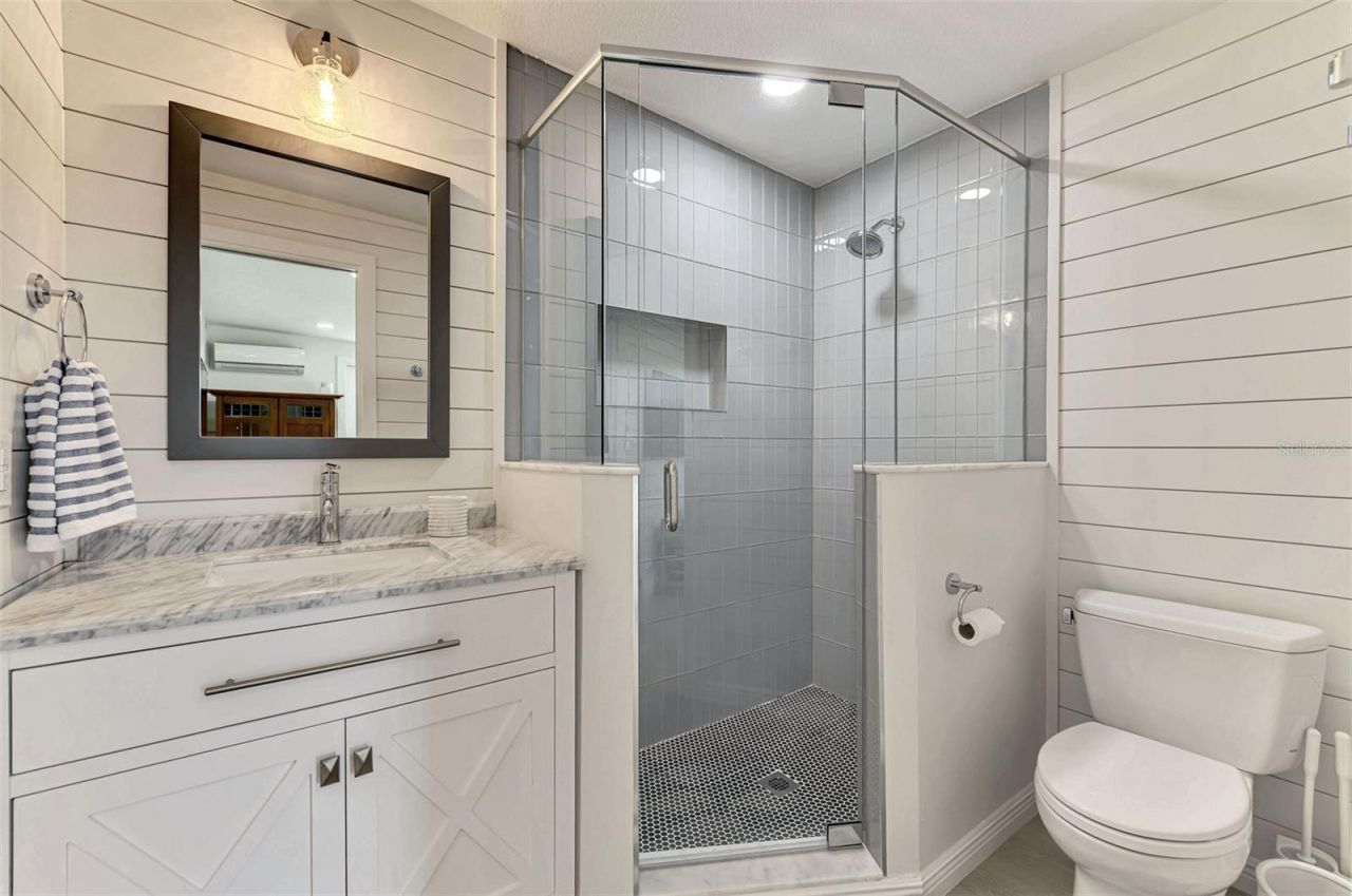 1100 Point Of Rocks Road, Sarasota, FL 34242 Photo