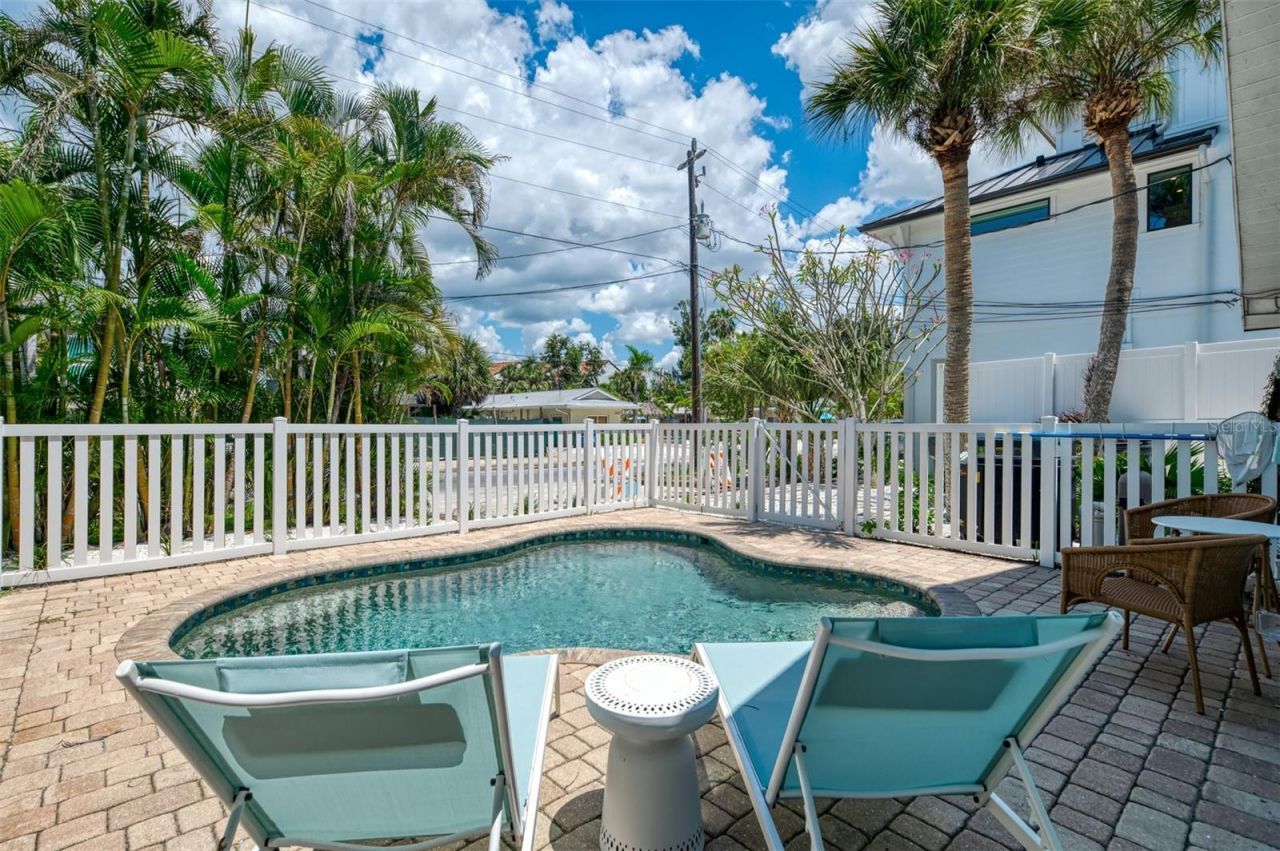 1100 Point Of Rocks Road, Sarasota, FL 34242 Photo