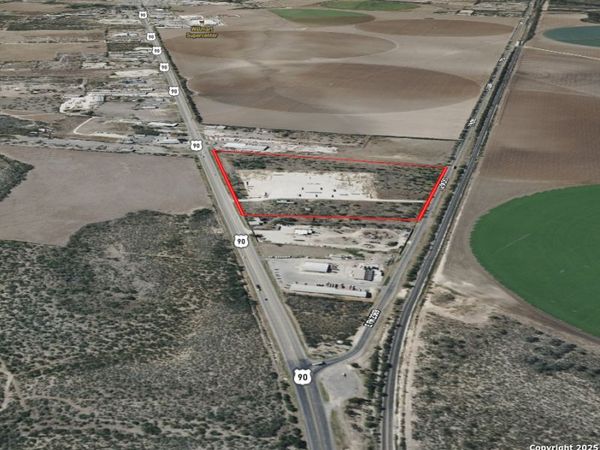 32.89 Acres US Hwy 90, Uvalde, TX 78801