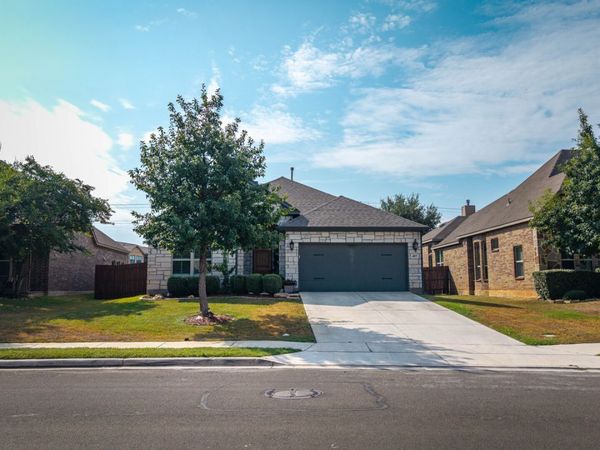 487 Mission Hill, New Braunfels, TX 78132
