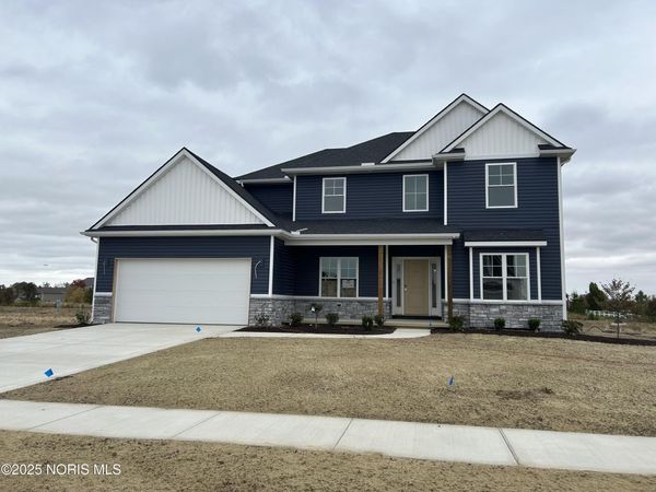 1407 Thomas Lane, Waterville, OH 43566