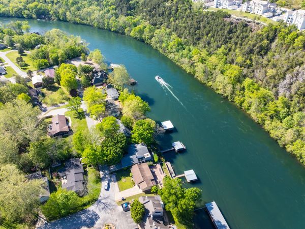 158 River Point Road, Unit 15, Hollister, MO 65672