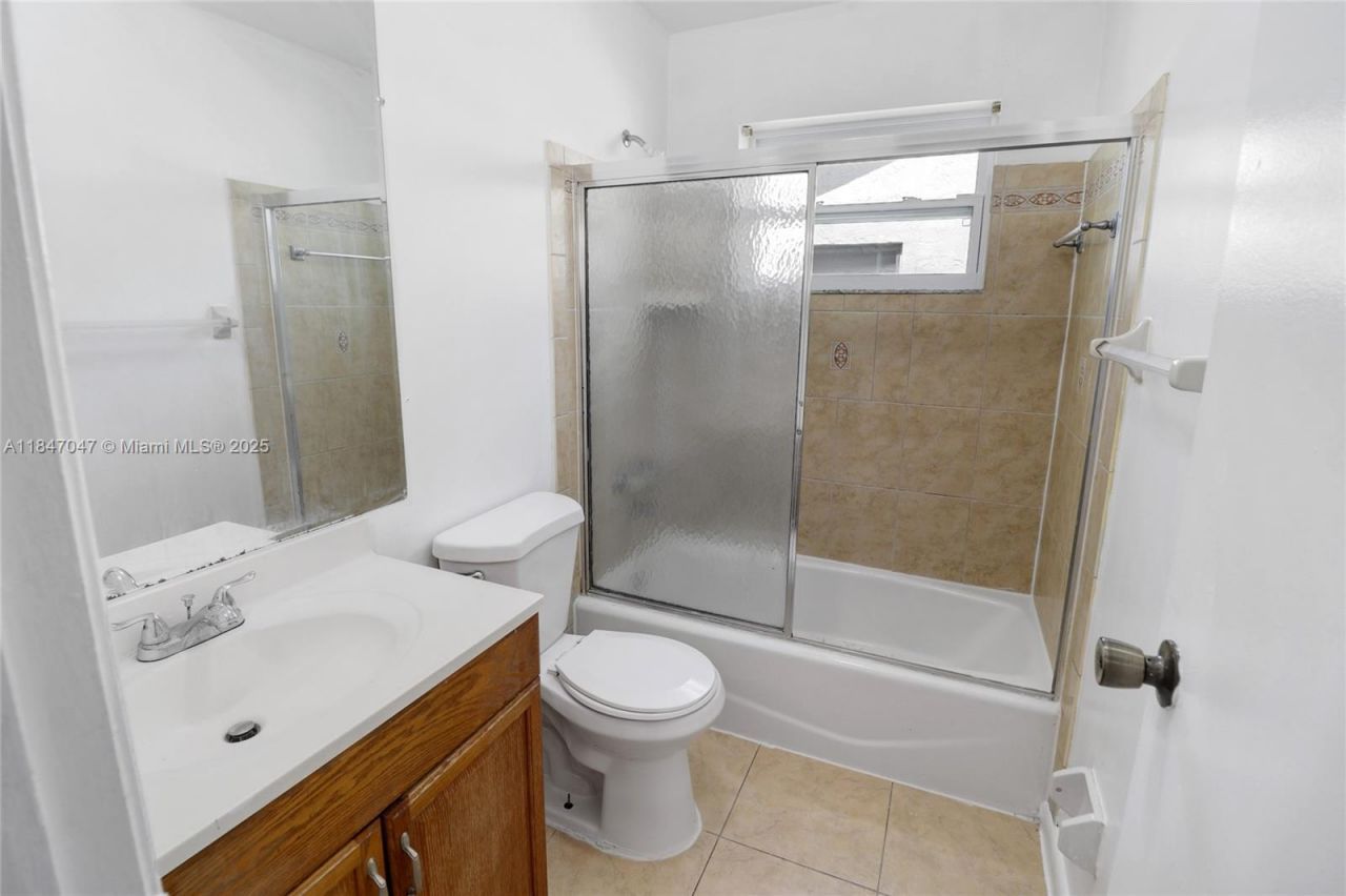 12020 NW 34th Pl, Sunrise, FL 33323 Photo