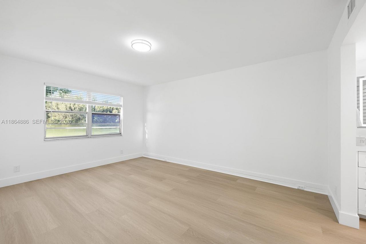 12500 SW 6th St, Unit 307N, Pembroke Pines, FL 33027 Photo