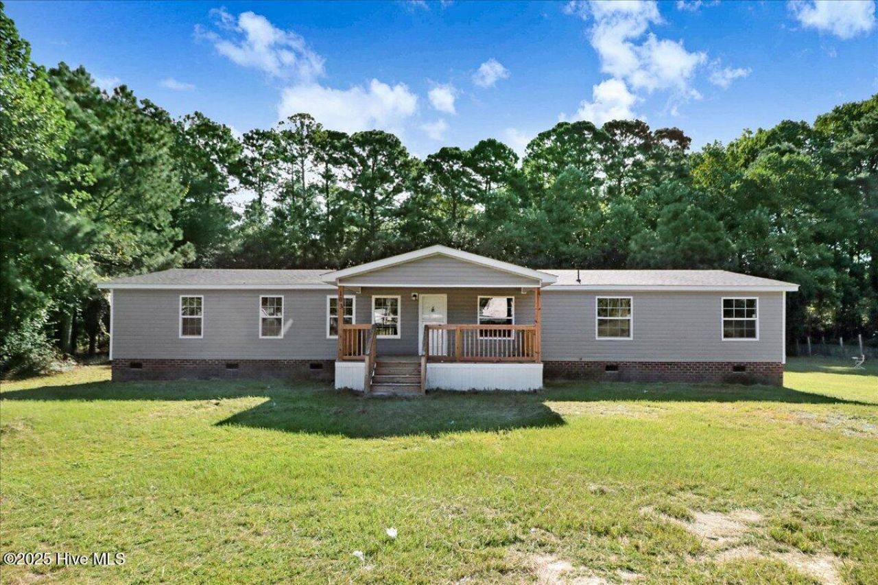 103 Rhythm Place, Goldsboro, NC 27530 Main Photo