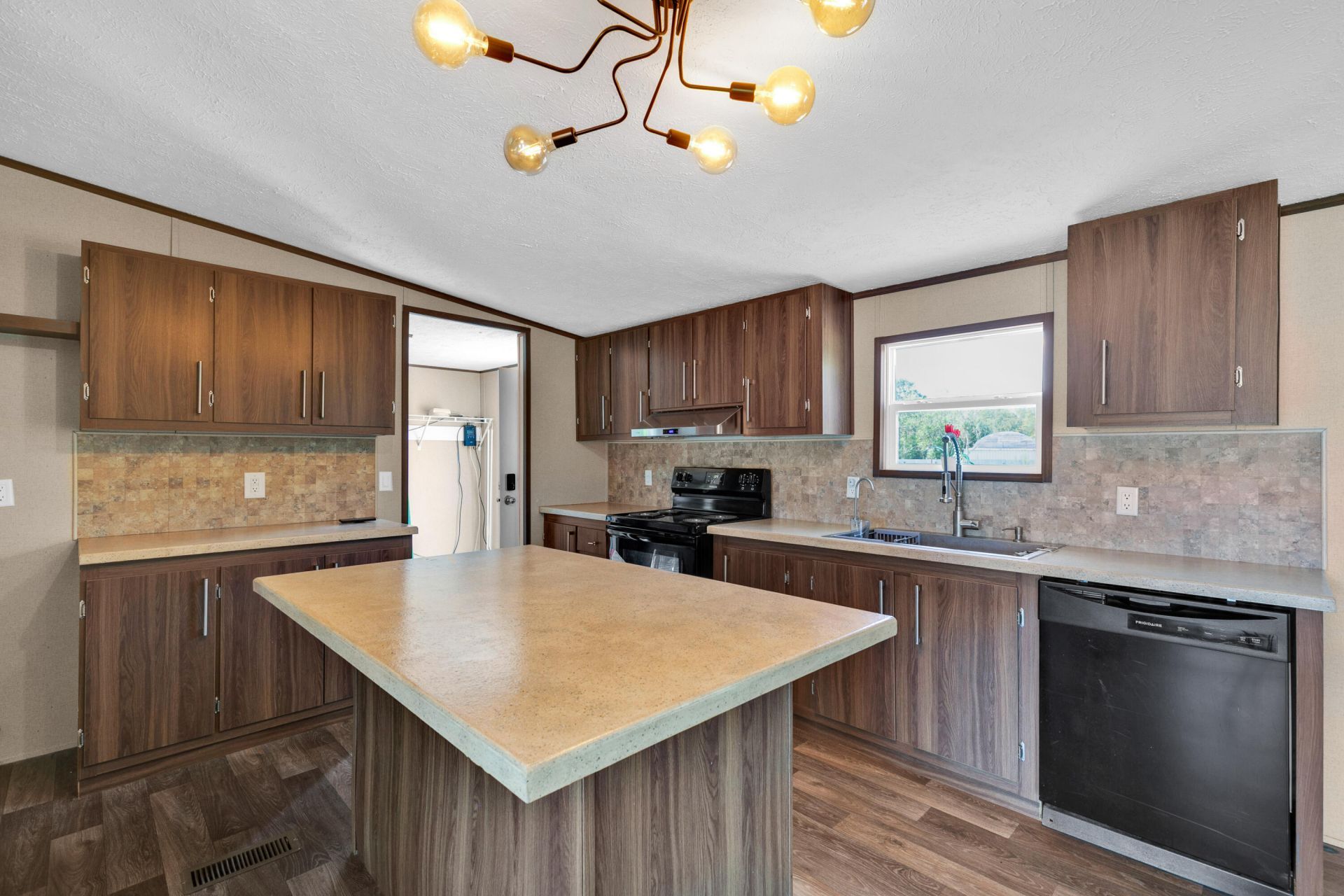 9400 Luna Drive, Saint Cloud, FL 34773 Photo