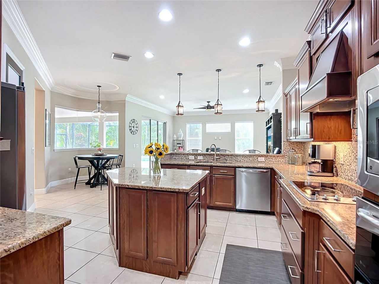 314 167th Boulevard Ne, Bradenton, FL 34212 Photo