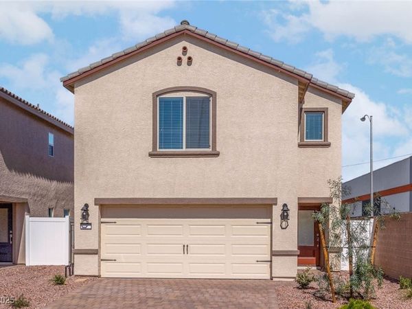 4935 Toad Lily Street, Las Vegas, NV 89122