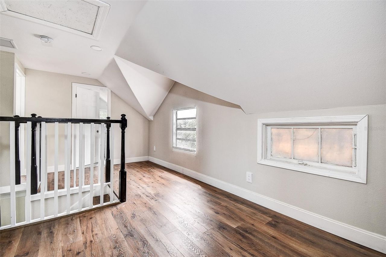 1438 10th Avenue S, Saint Petersburg, FL 33705 Photo