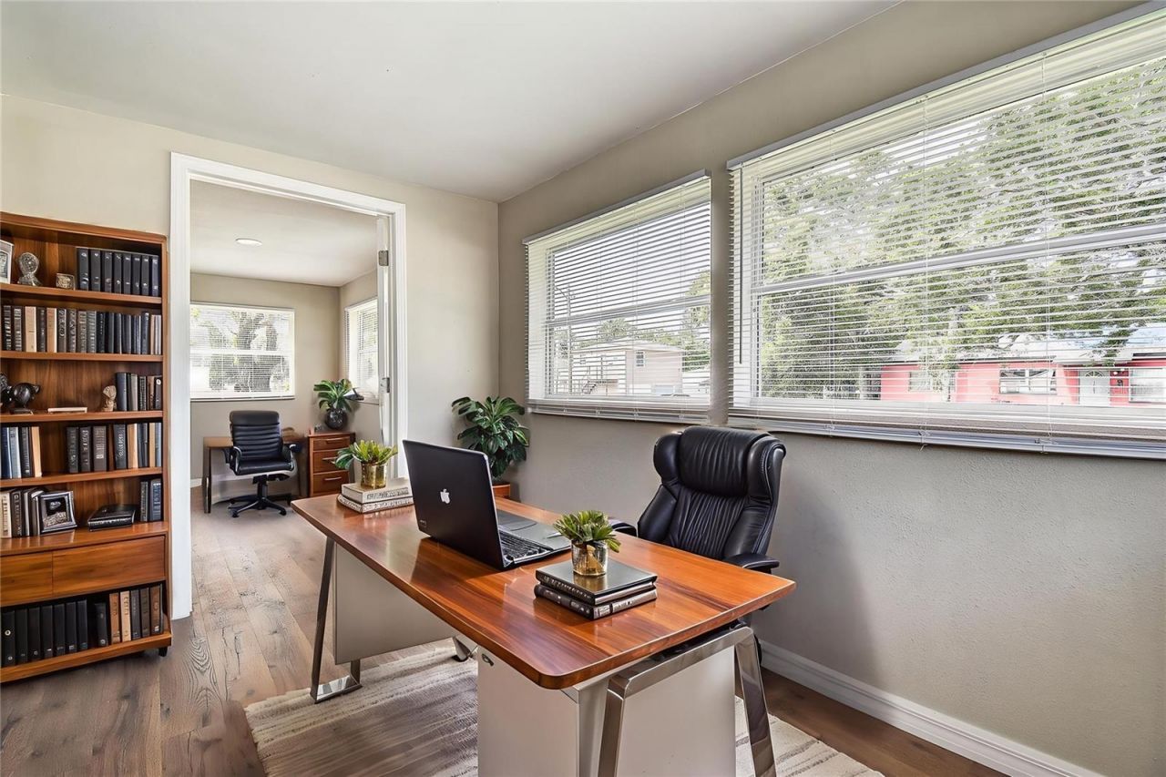 1438 10th Avenue S, Saint Petersburg, FL 33705 Photo