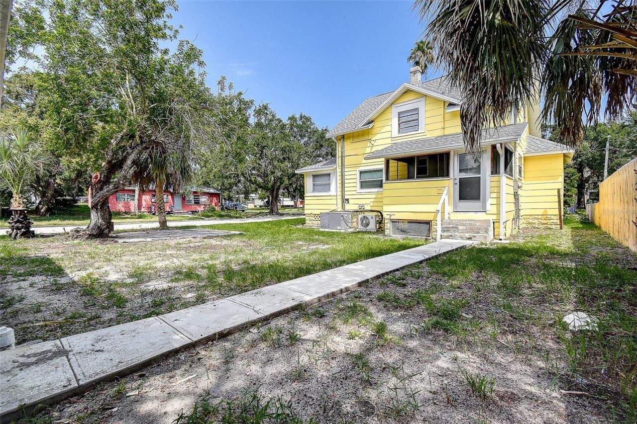 1438 10th Avenue S, Saint Petersburg, FL 33705 Photo