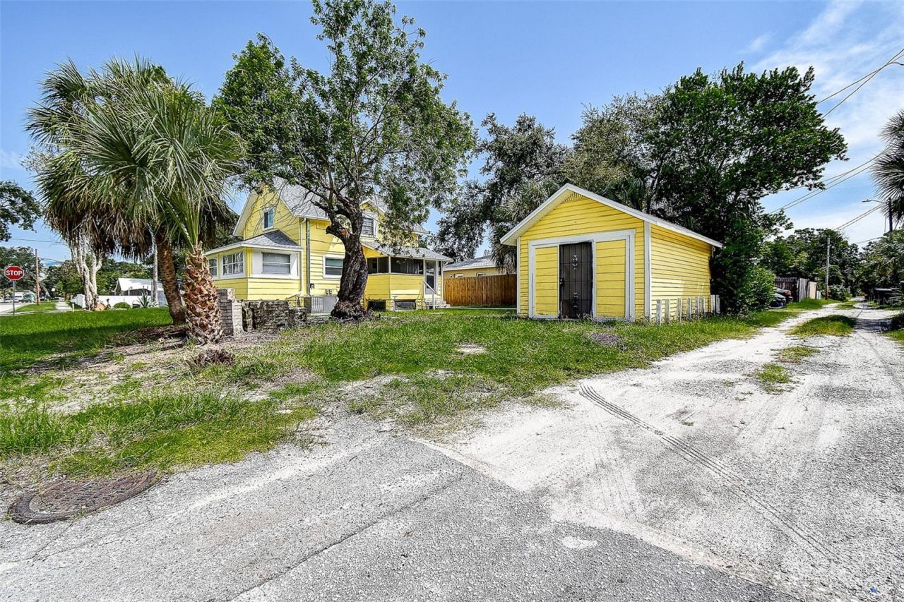 1438 10th Avenue S, Saint Petersburg, FL 33705 Photo