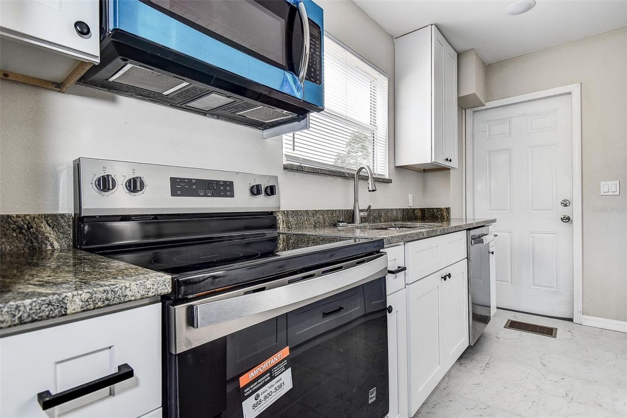 1438 10th Avenue S, Saint Petersburg, FL 33705 Photo